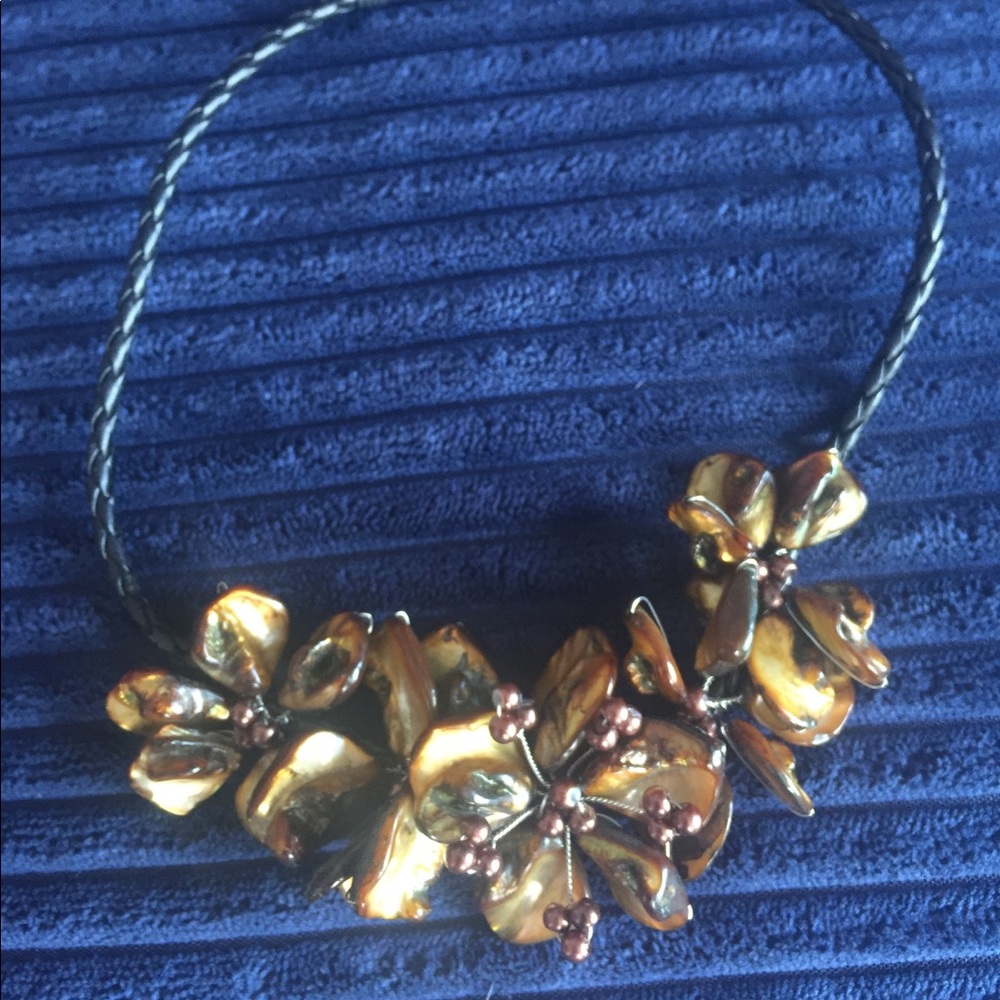 Shell necklace
